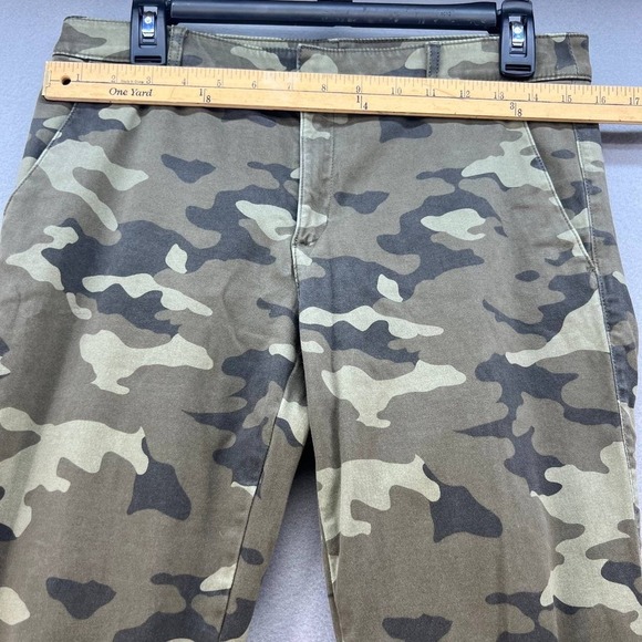 Banana Republic Women's Sloan Skinny Pants Size 6L Camo - Picture 2 of 12